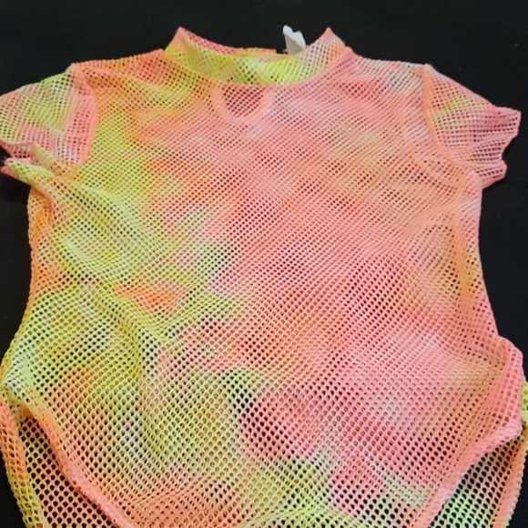 Fishnet leotard - Picture 4 of 5